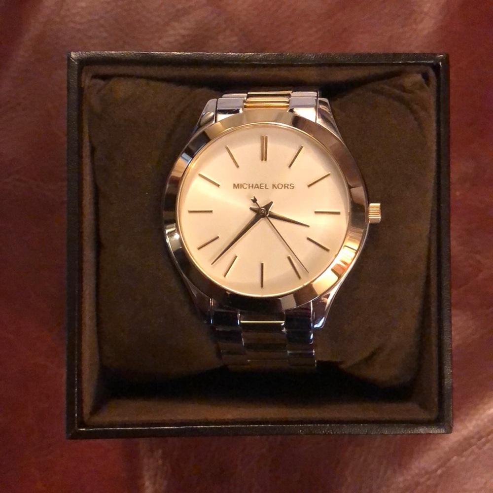 Michael Kors Two-Tone watch 🔥🔥🔥